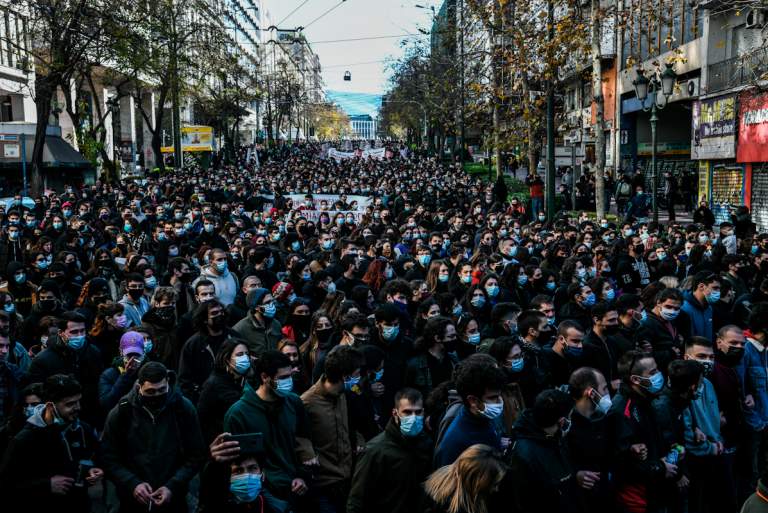 Κάτω το νέο αντι-εκπαιδευτικό νομοσχέδιο της καταστολής και των ταξικών αποκλεισμών.